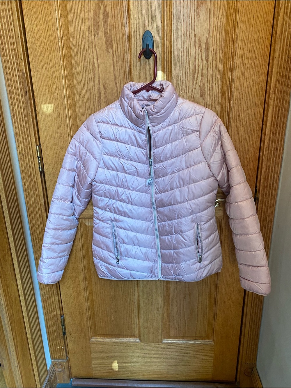 Light Pink Puffer Jacket
Big Chill
Size Small